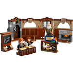 LEGO Harry Potter 76442 Hogwarts™ Castle: Charms Class