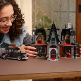 LEGO 76786 Wednesday : Morticia's Cottage