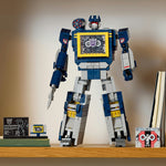 LEGO 10358 Icons Transformers: Soundwave