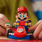 LEGO 72043 Super Mario: Mario Kart – Interactive LEGO® Mario & Standard Kart